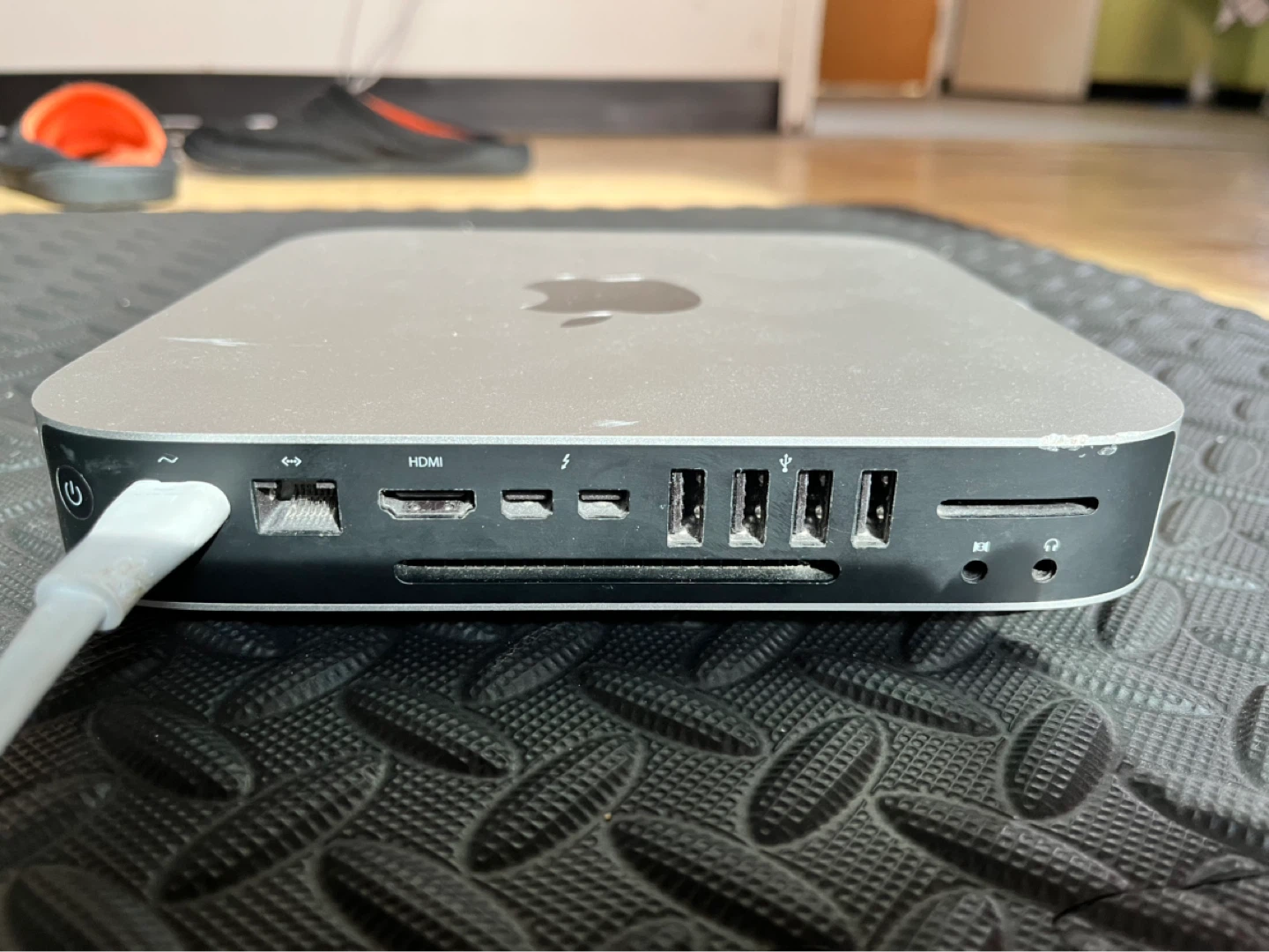 Apple Mac mini (Late 2014) Desktop Computer - photo 4