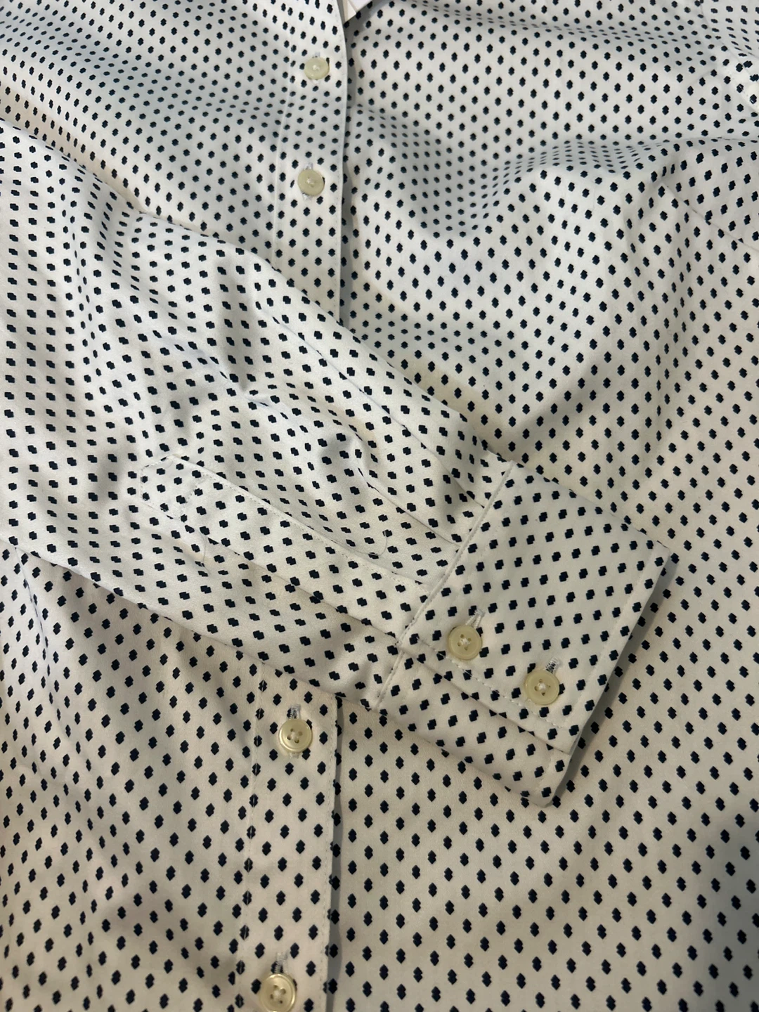 NEW Banana Republic Shirt - Size 2 - photo 4