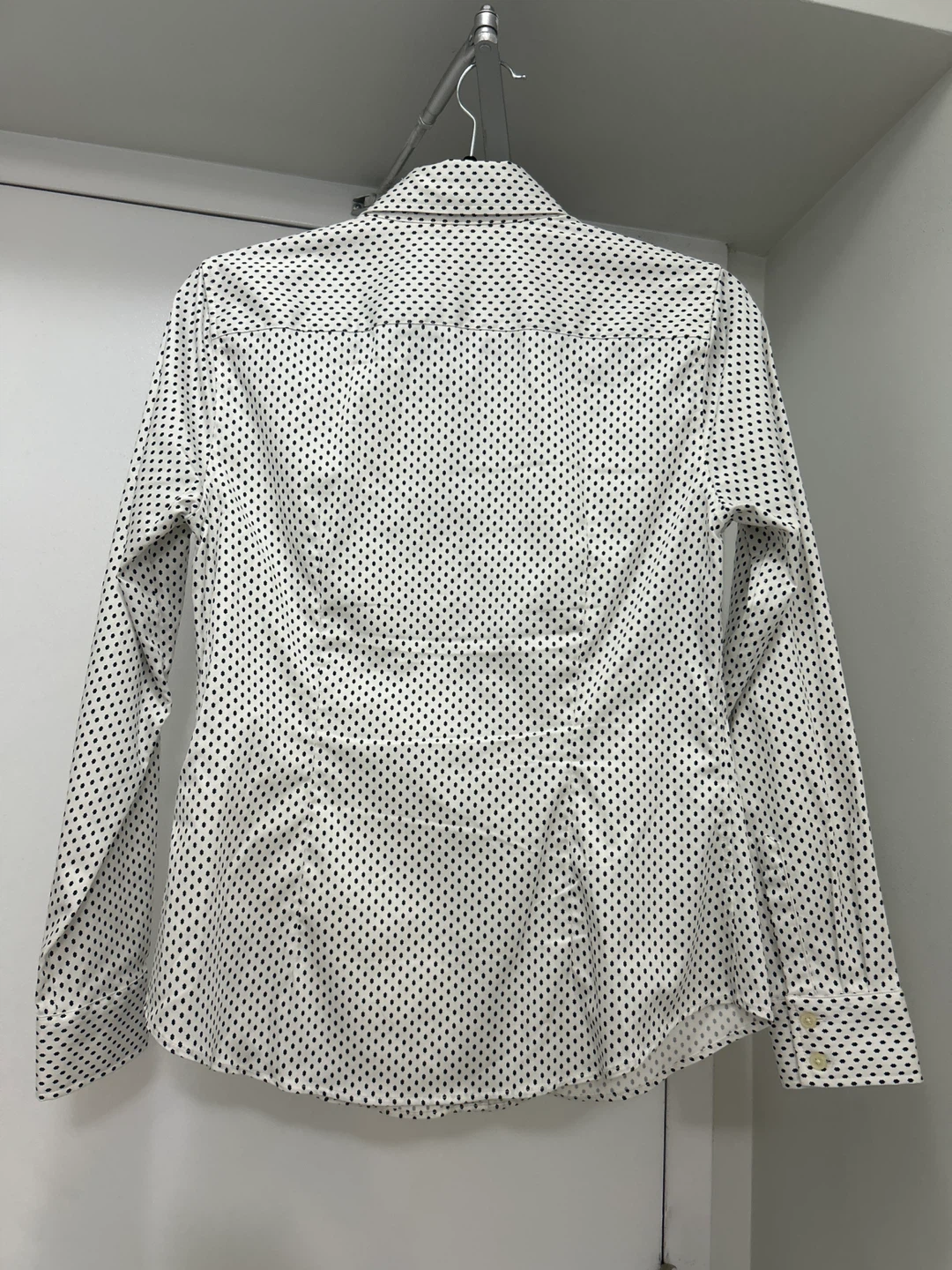 NEW Banana Republic Shirt - Size 2 - photo 2