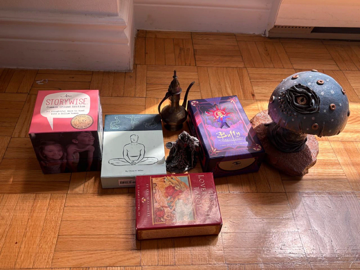 Buffy the Vampire Slayer Tarot Deck and Guidebook