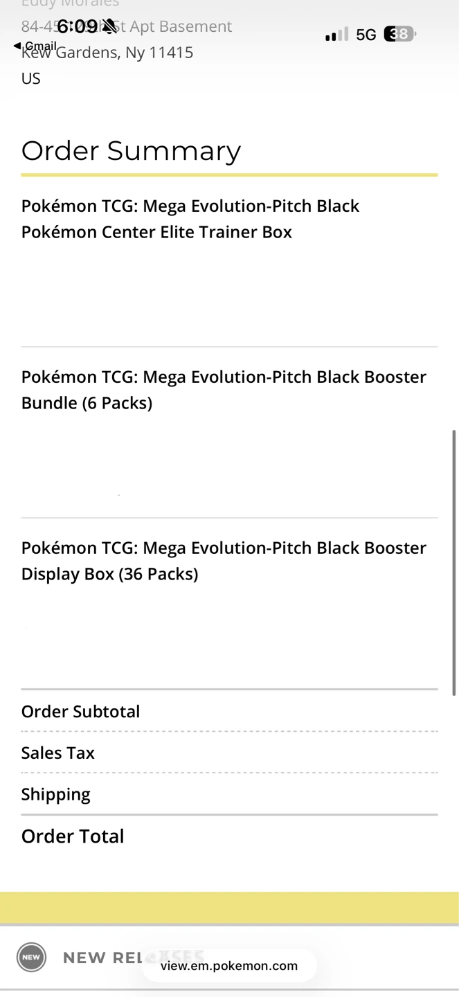 Pokemon Center pitch black - photo 2