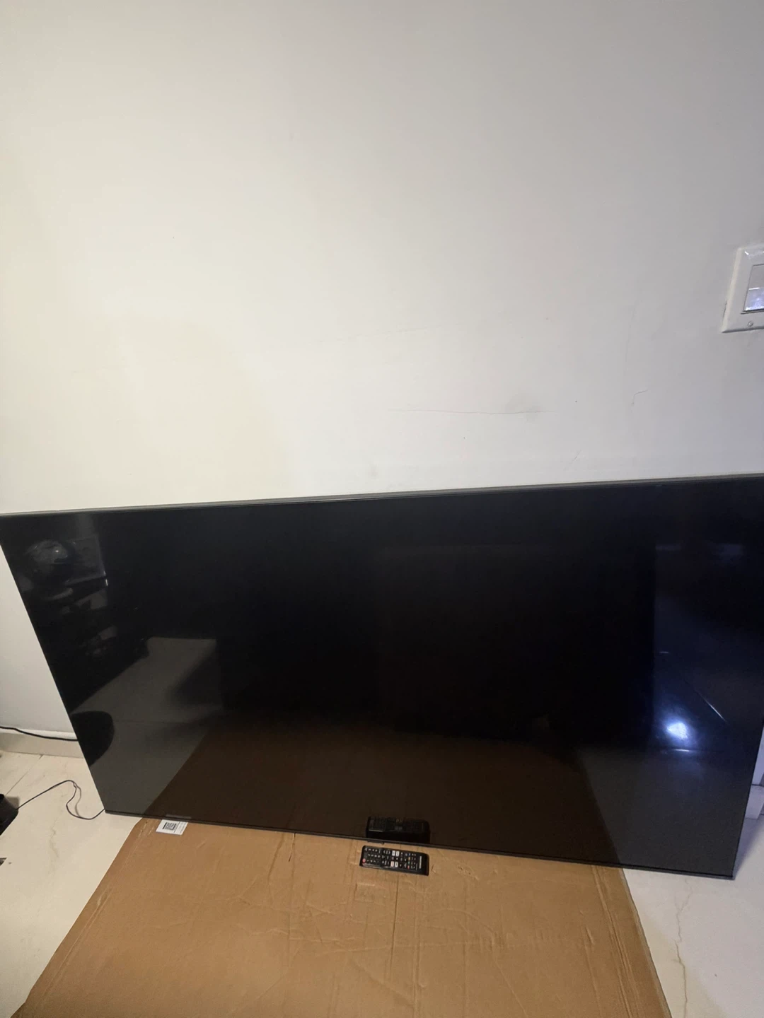 Samsung 75-inch Smart TV - photo 4