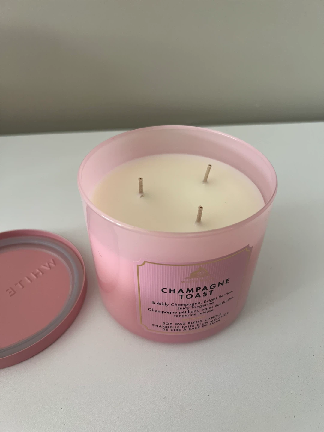 NEW Bath and Body Works Candle - Champagne Toast - photo 2