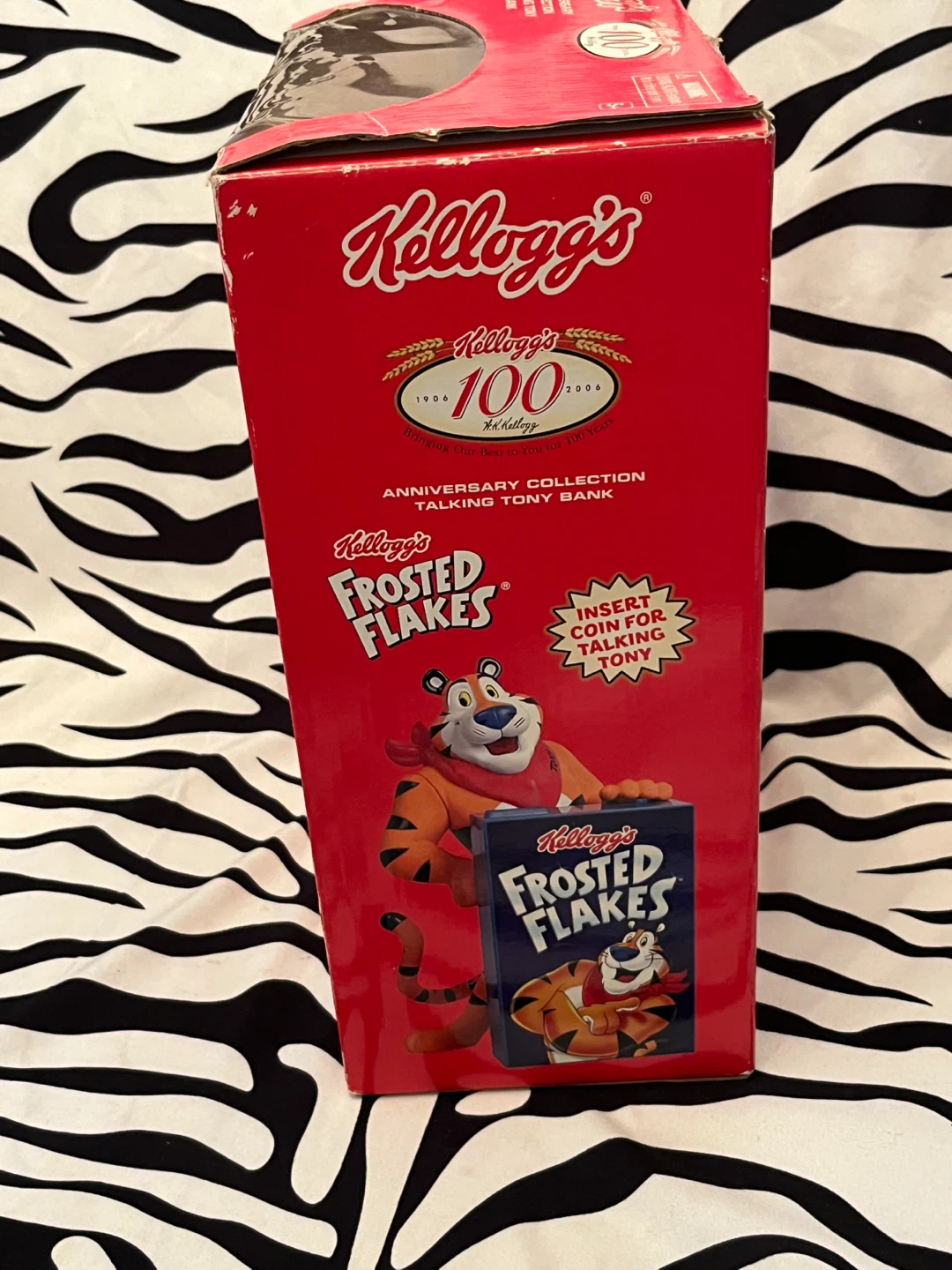 🥣 Kellogg's 100th Anniversary Frosted Flakes Savings Bank🥣 - photo 3