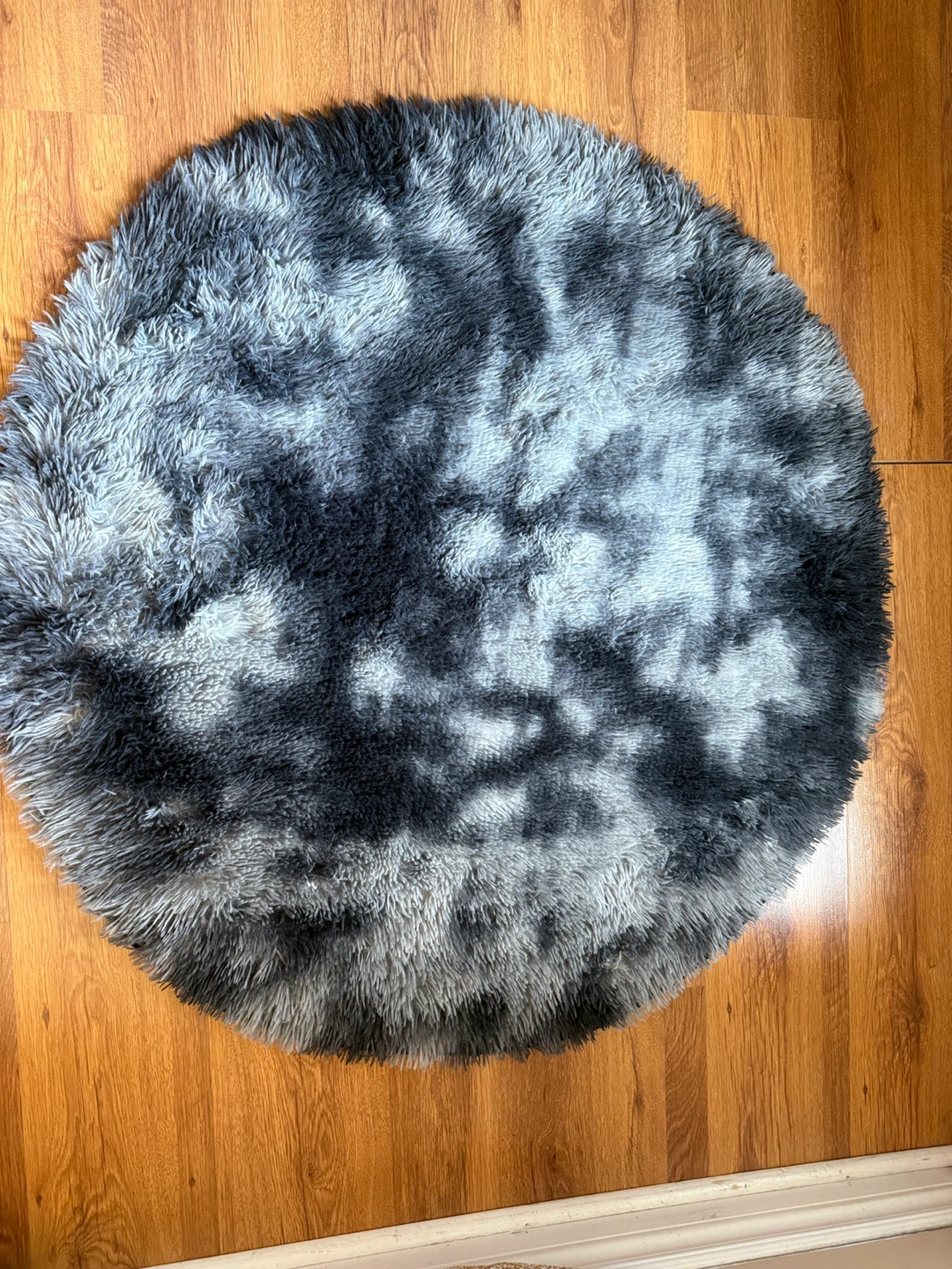 Round Mat like new