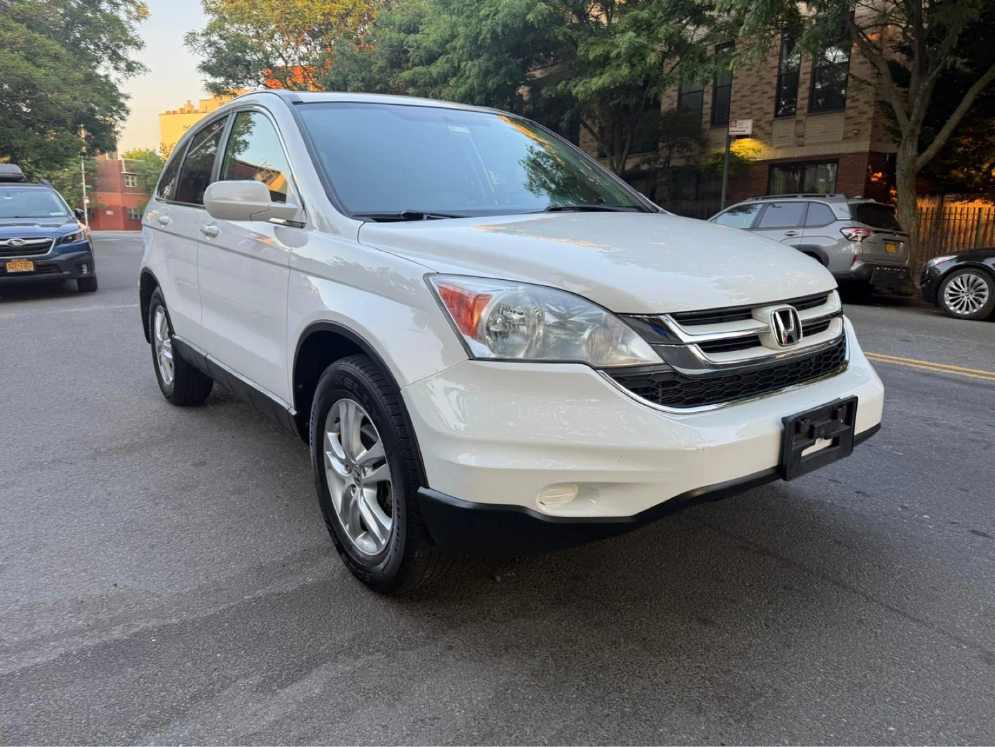 2010 Honda CRV EXL - photo 2