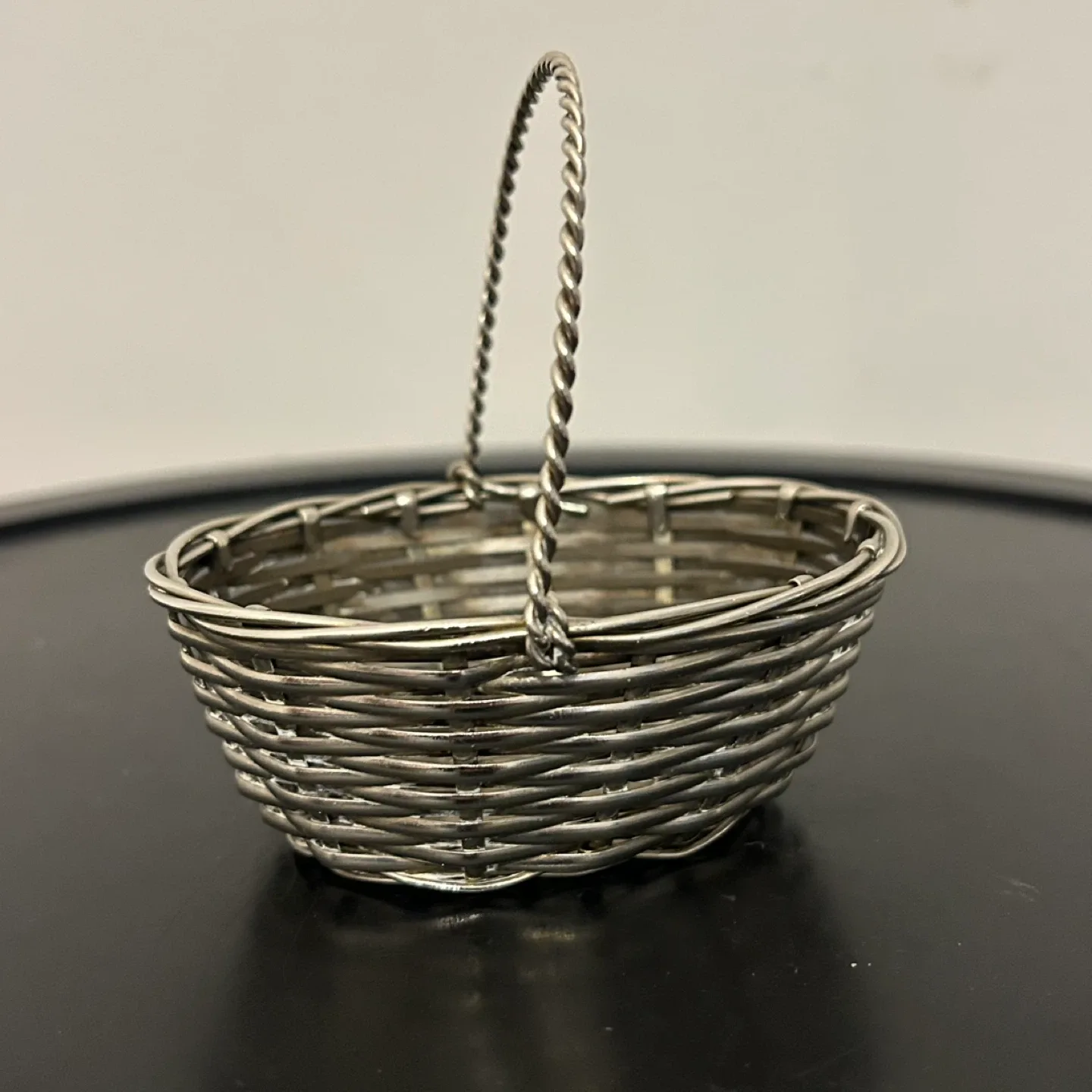 Set of 2 Vintage Miniature Woven Silver-Tone Wire Baskets - photo 3