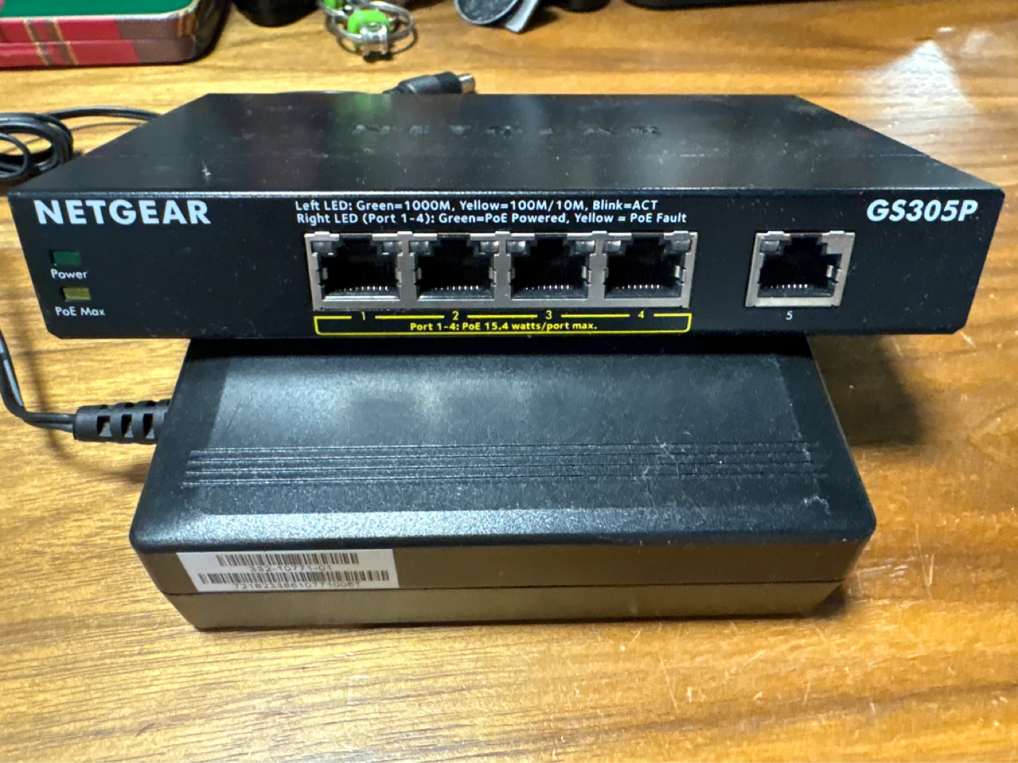 NETGEAR GS305P 5-Port Gigabit Ethernet PoE Switch