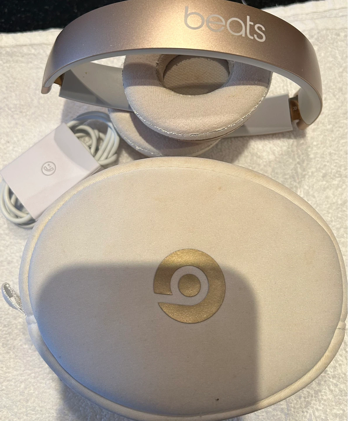 Beats Solo3 Wireless On-Ear Headphones Rose Gold - photo 4