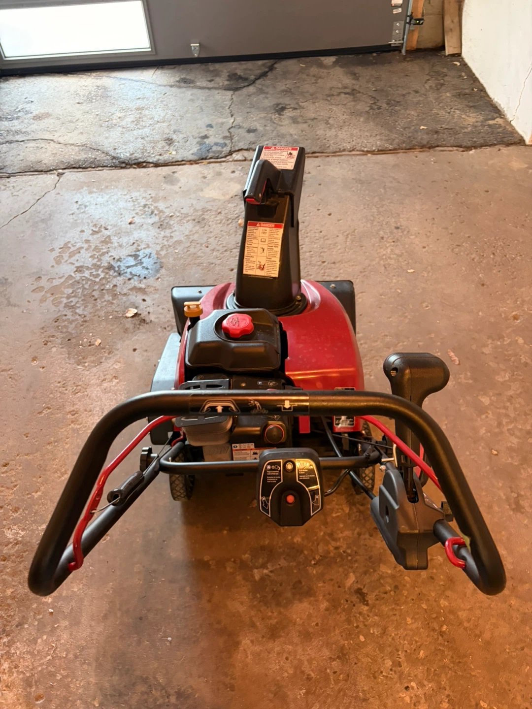 1-Stage Snow Blower - 208 cc - 22” - Red - photo 2