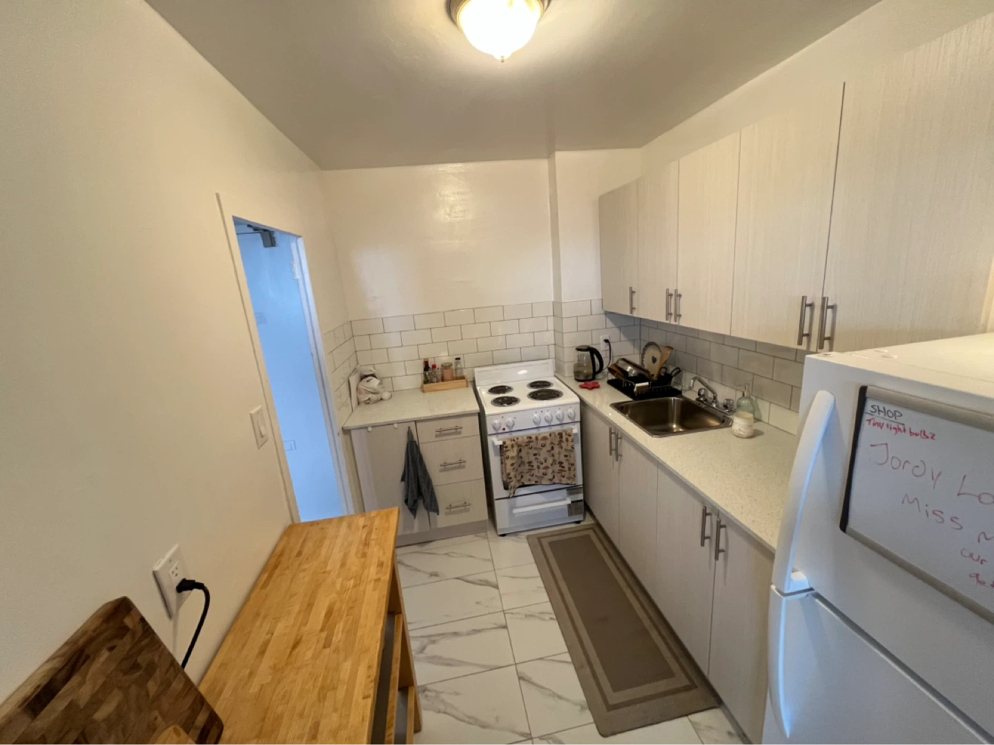 1 BR Apt - 1 Month FREE Rent - LEASE REASSIGNMENT - photo 4