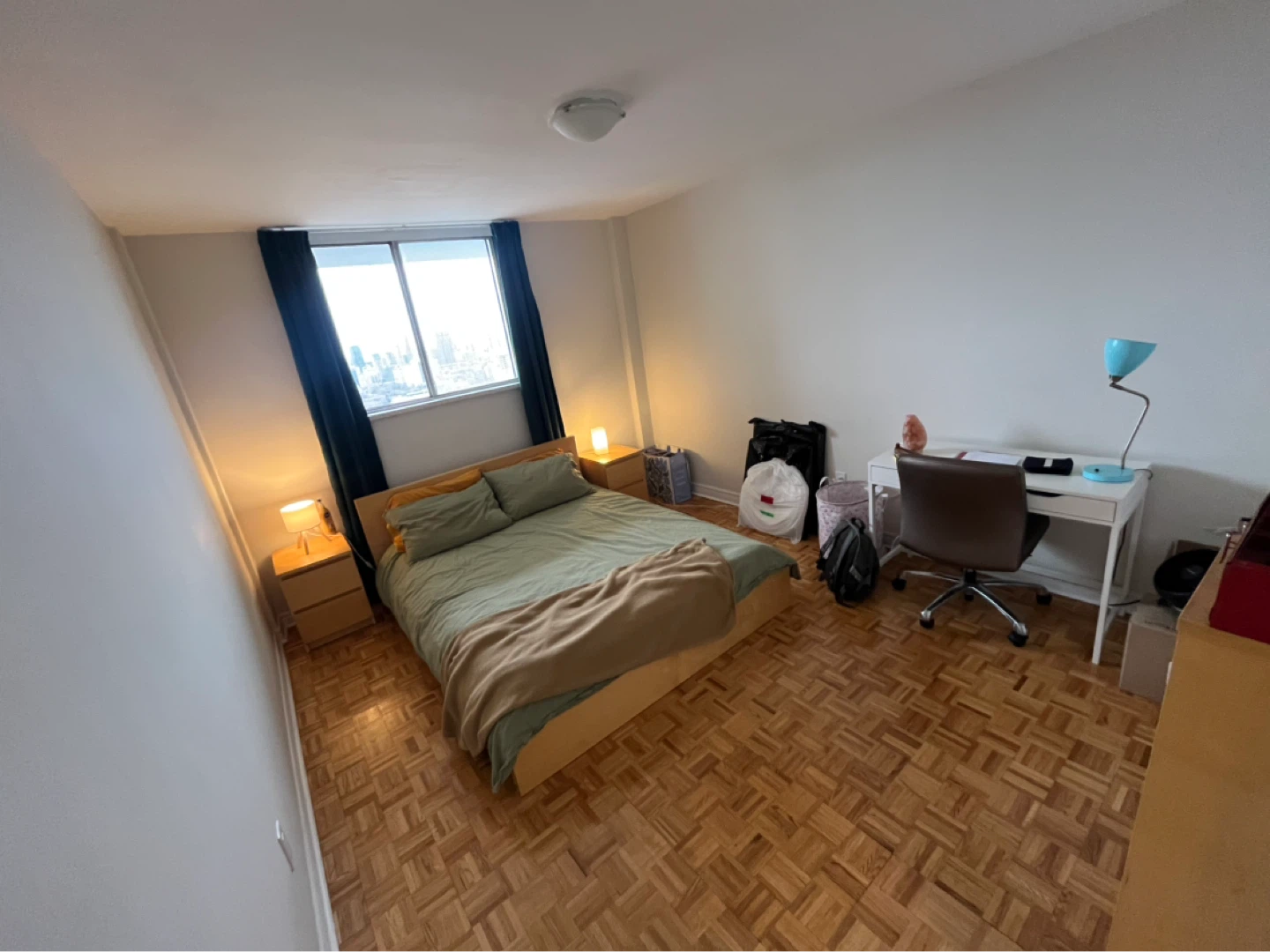 1 BR Apt - 1 Month FREE Rent - LEASE REASSIGNMENT