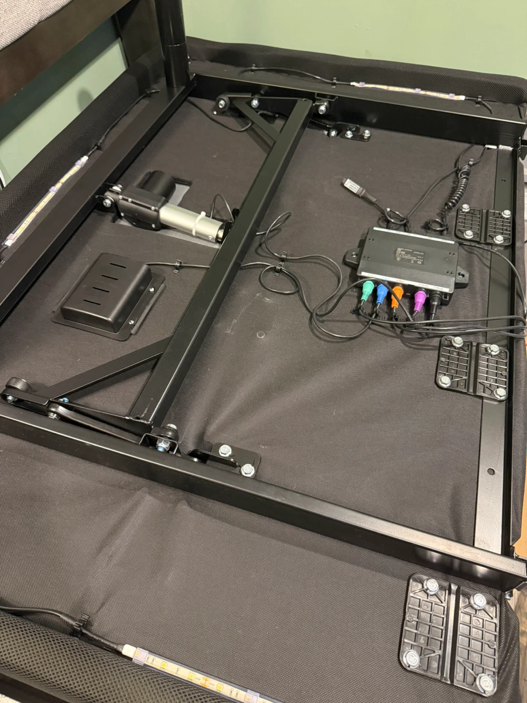 L2 Motion Adjustable Bed Base with Remote - photo 3