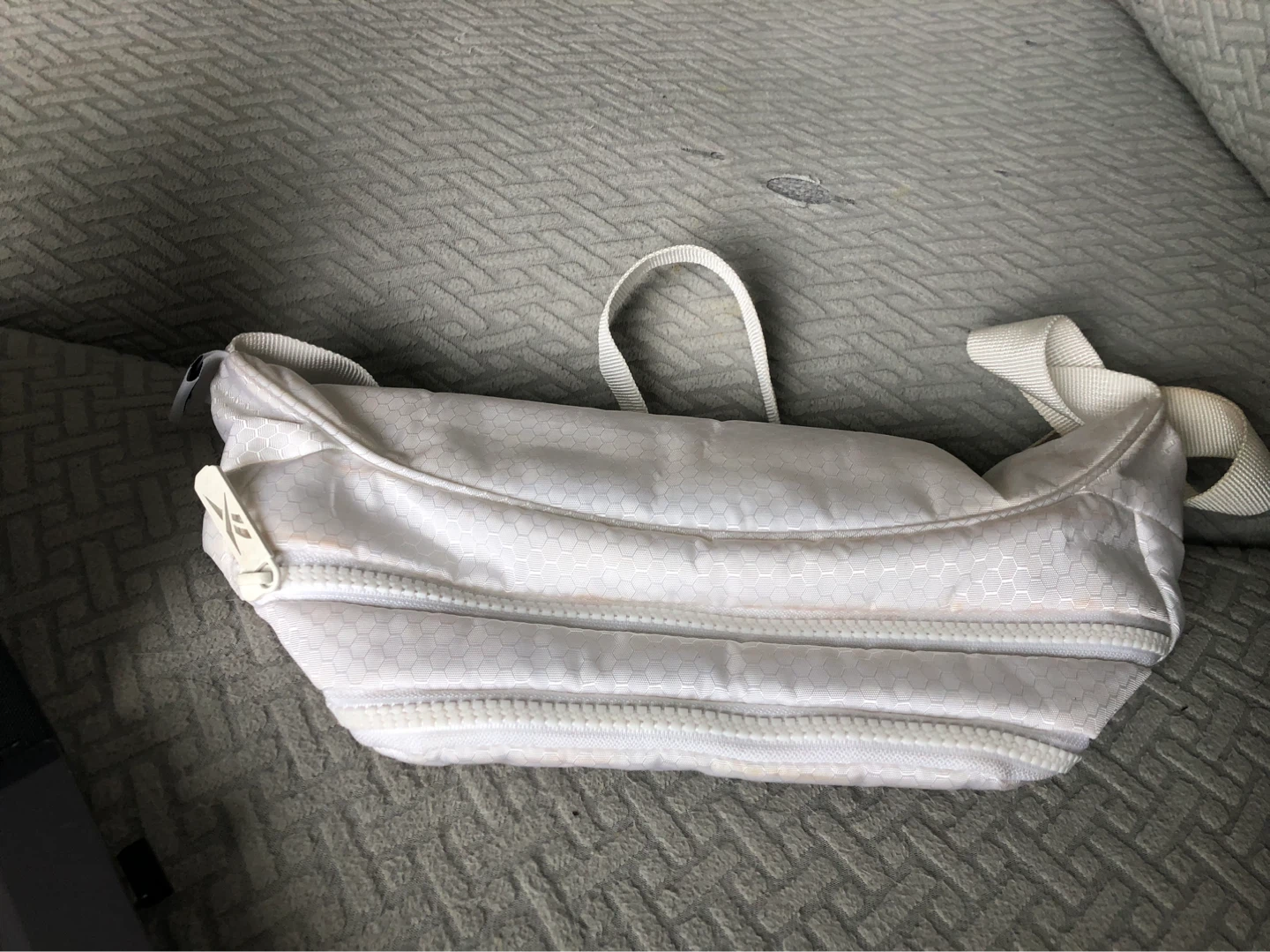 Reebok White Fanny Pack - photo 2