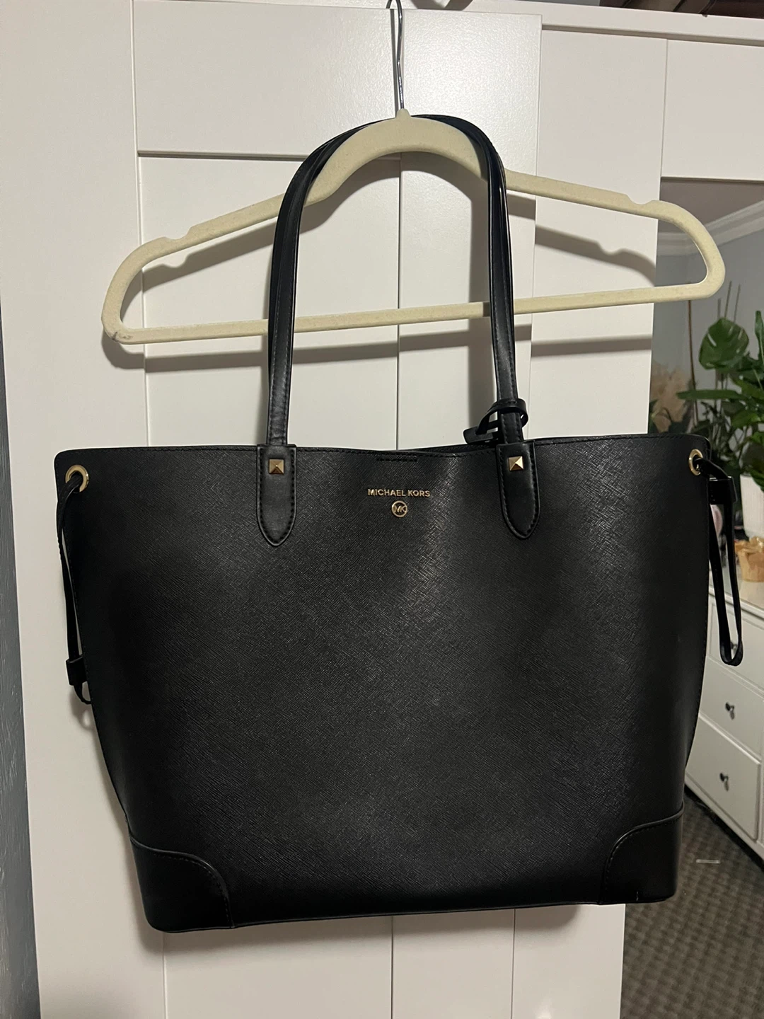 Michael Kors Edith Leather Tote