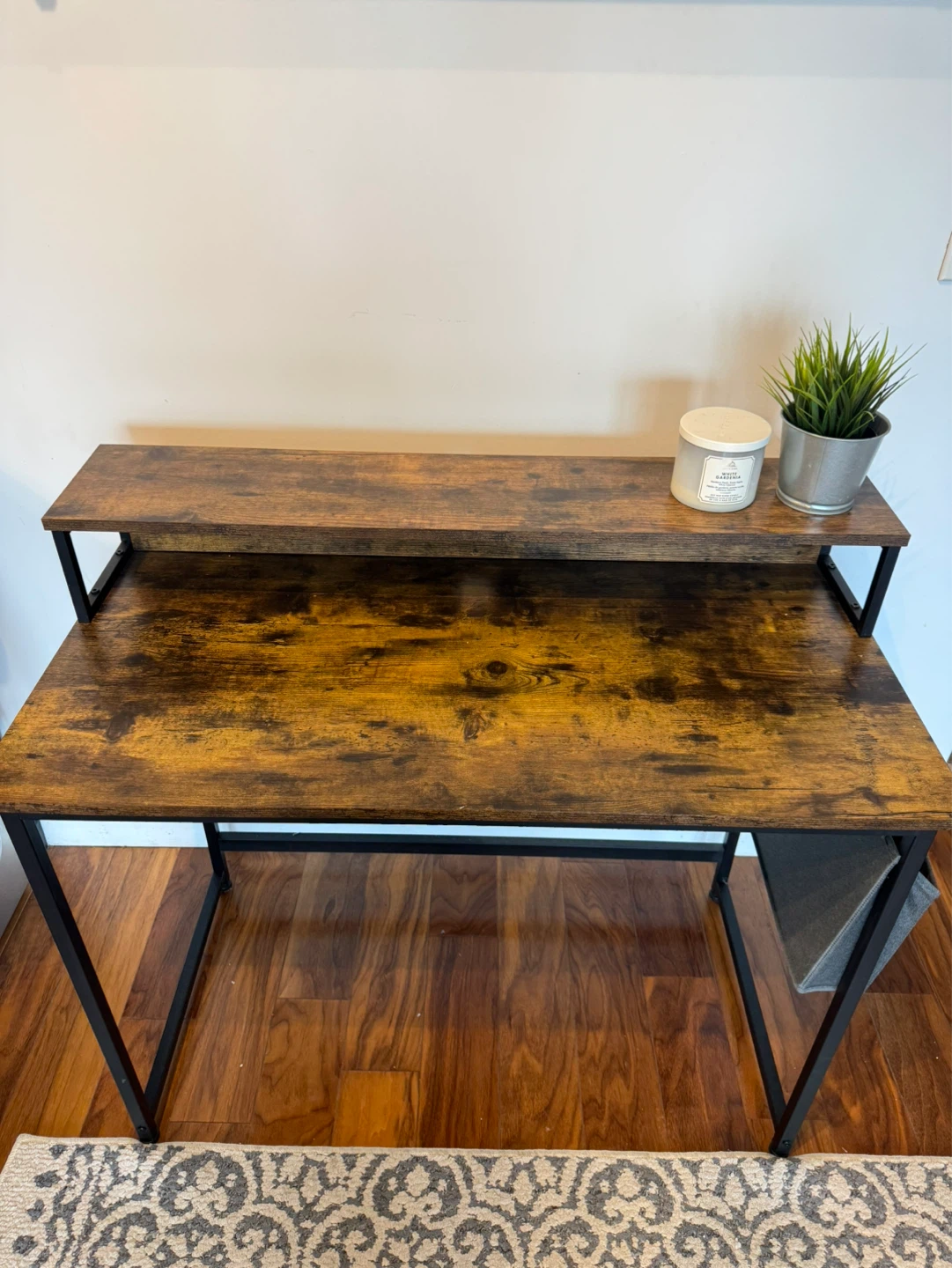 Aesthetic Work Desk with Pocket - photo 4