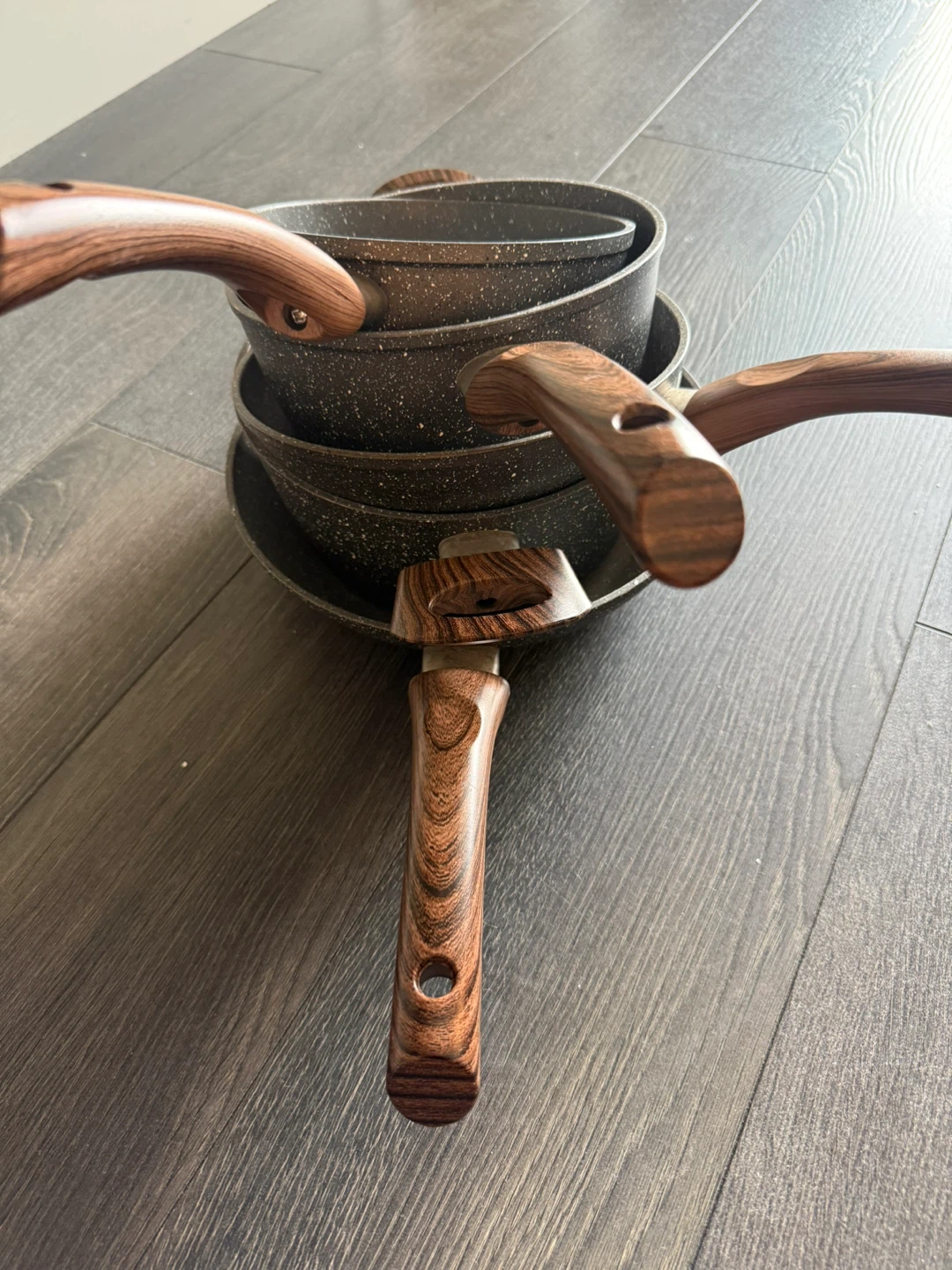 Set of 3 Frying Pans with Wooden Handles - induction stove