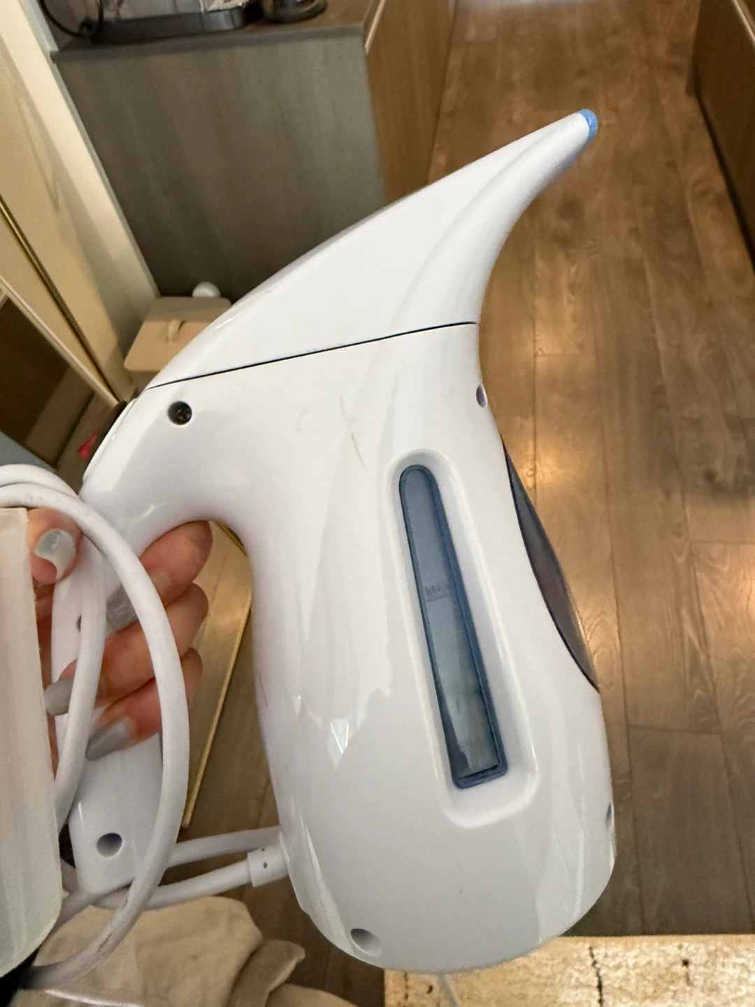 White Handheld Garment Steamer - photo 2