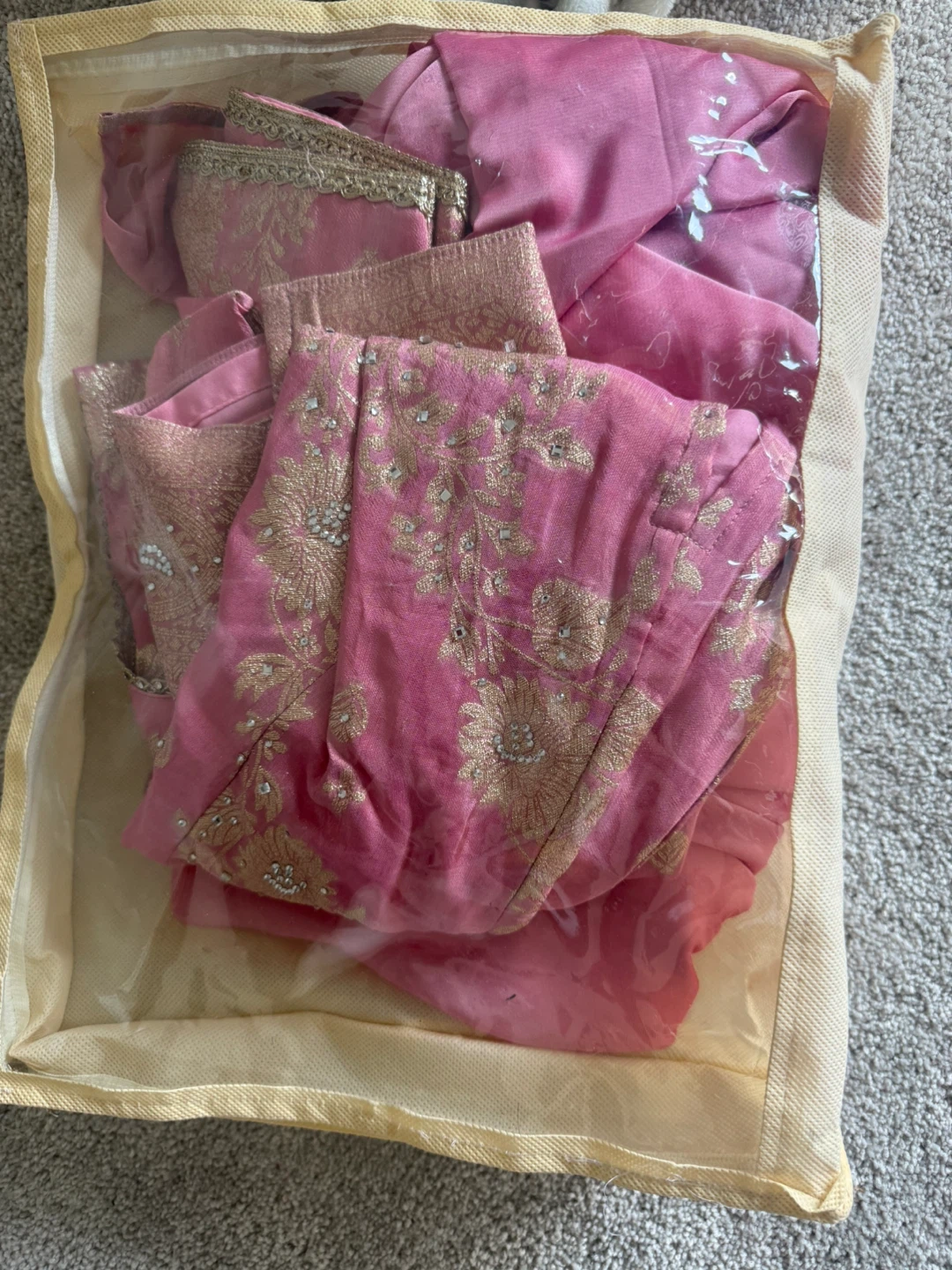 Pink Salwar kameez with Gold Embroidery - photo 2
