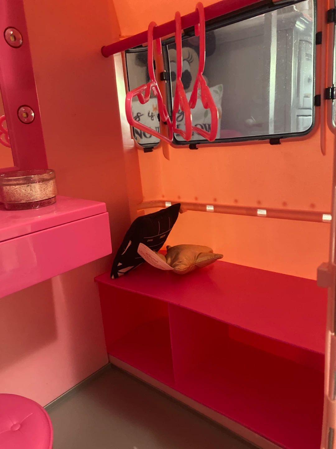 Our Generation Doll RV Camper Van Playset - photo 5