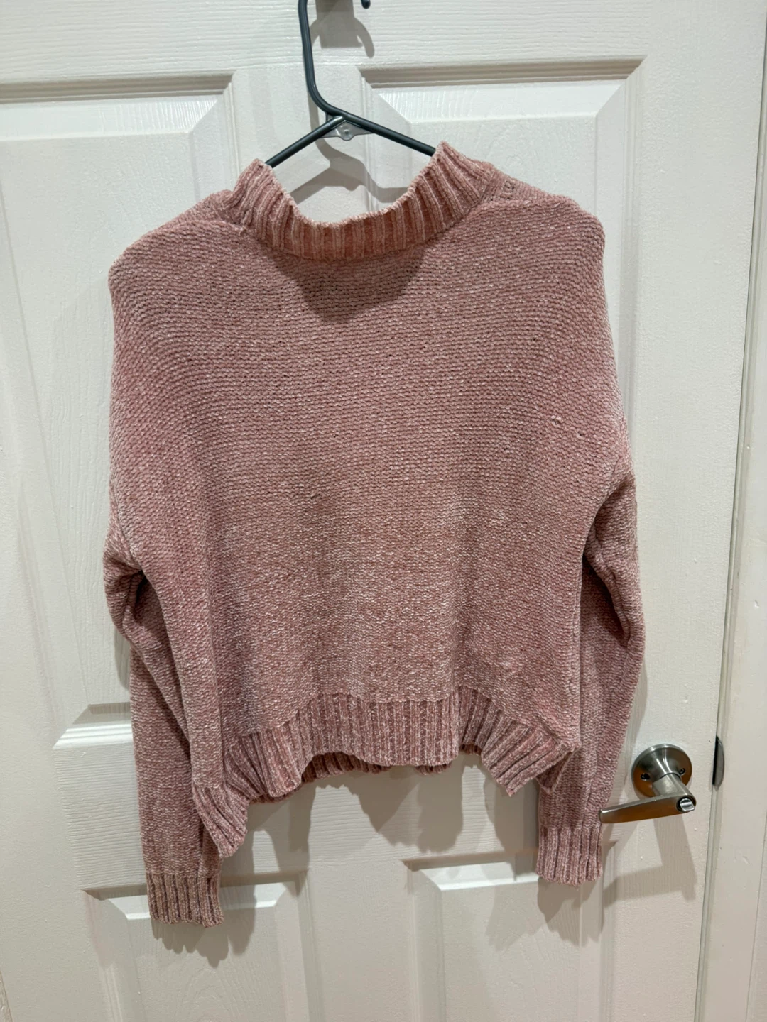 pink sweater - photo 3