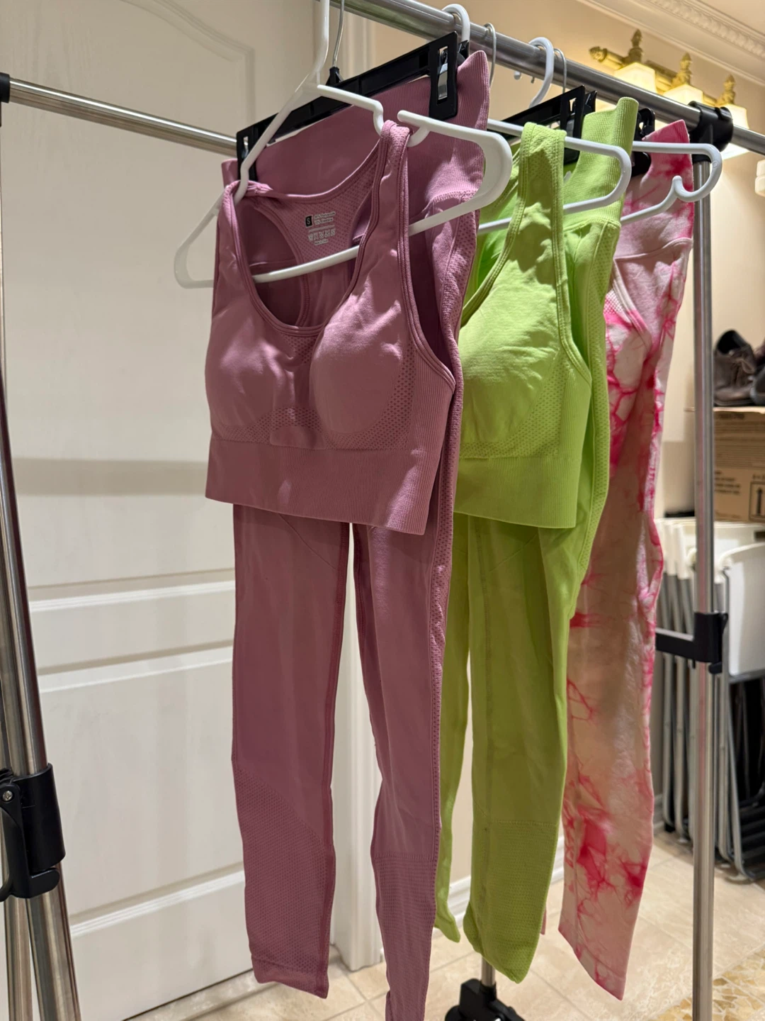 Women's Athletic Set - Pink & Green