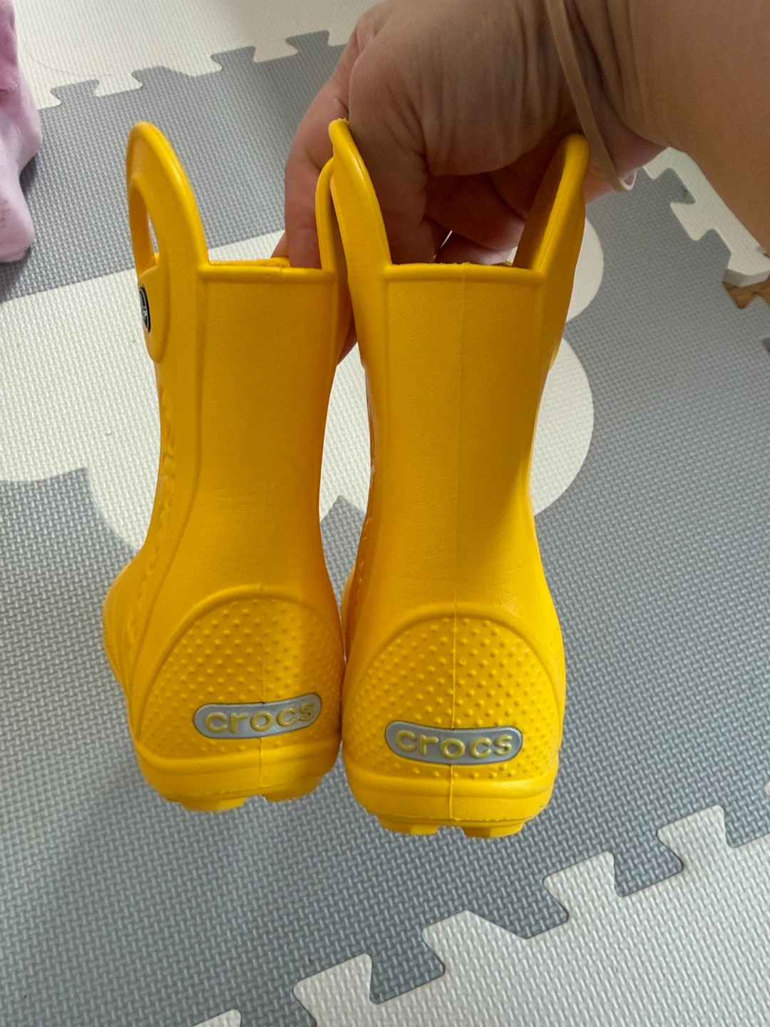 Yellow Crocs Rain Boots Size 7 - photo 4