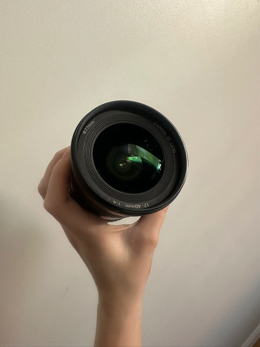 A used Canon EF 17-40mm lens - photo 2