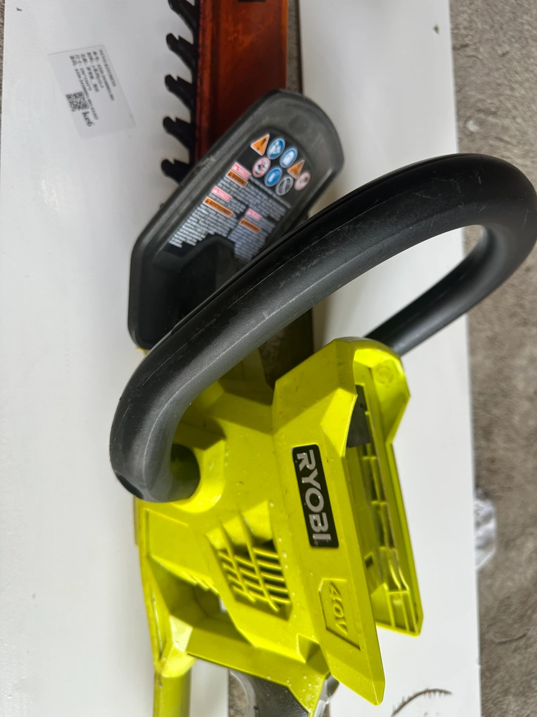 22 inch Ryobi Hedge Trimmer - photo 5