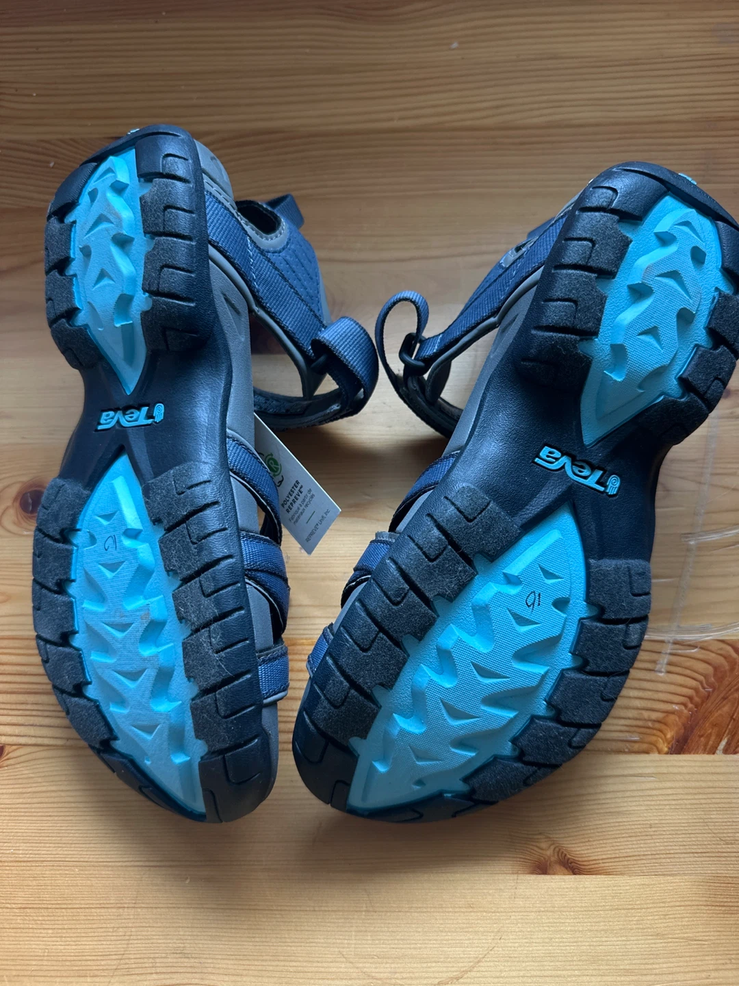 Teva Women's Sandals Size 7 - photo 3
