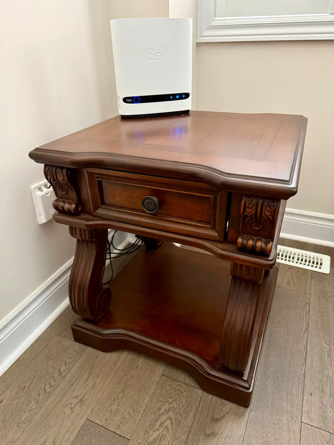 Ornate Lift-Top Coffee Table with Drawer - photo 4