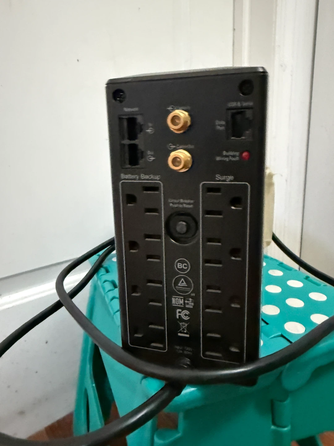 APC Back-UPS 1000 - photo 4