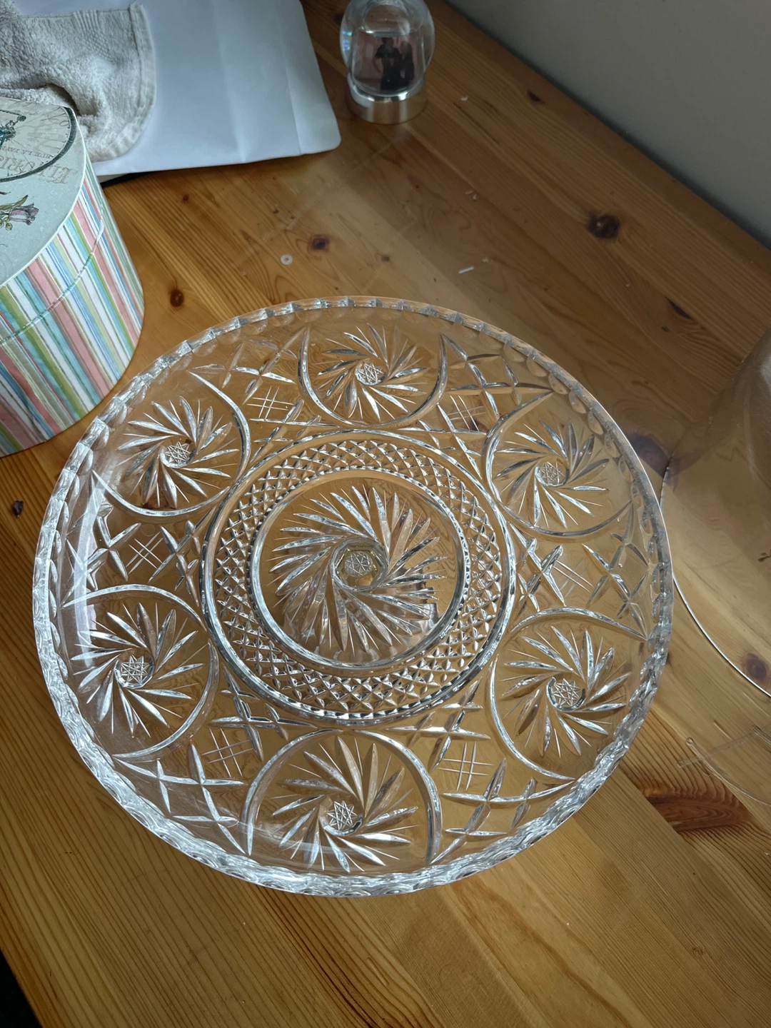 Glass Cake Stand with Dome - photo 2