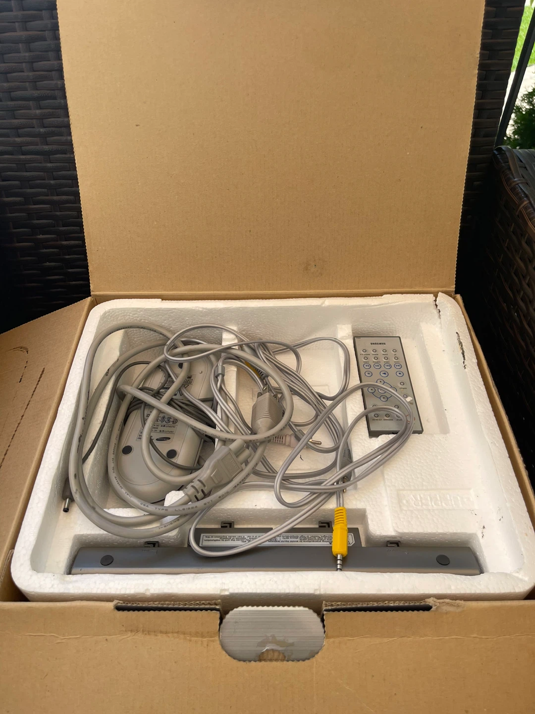 Samsung Portable DVD Player L100A Silver - photo 5