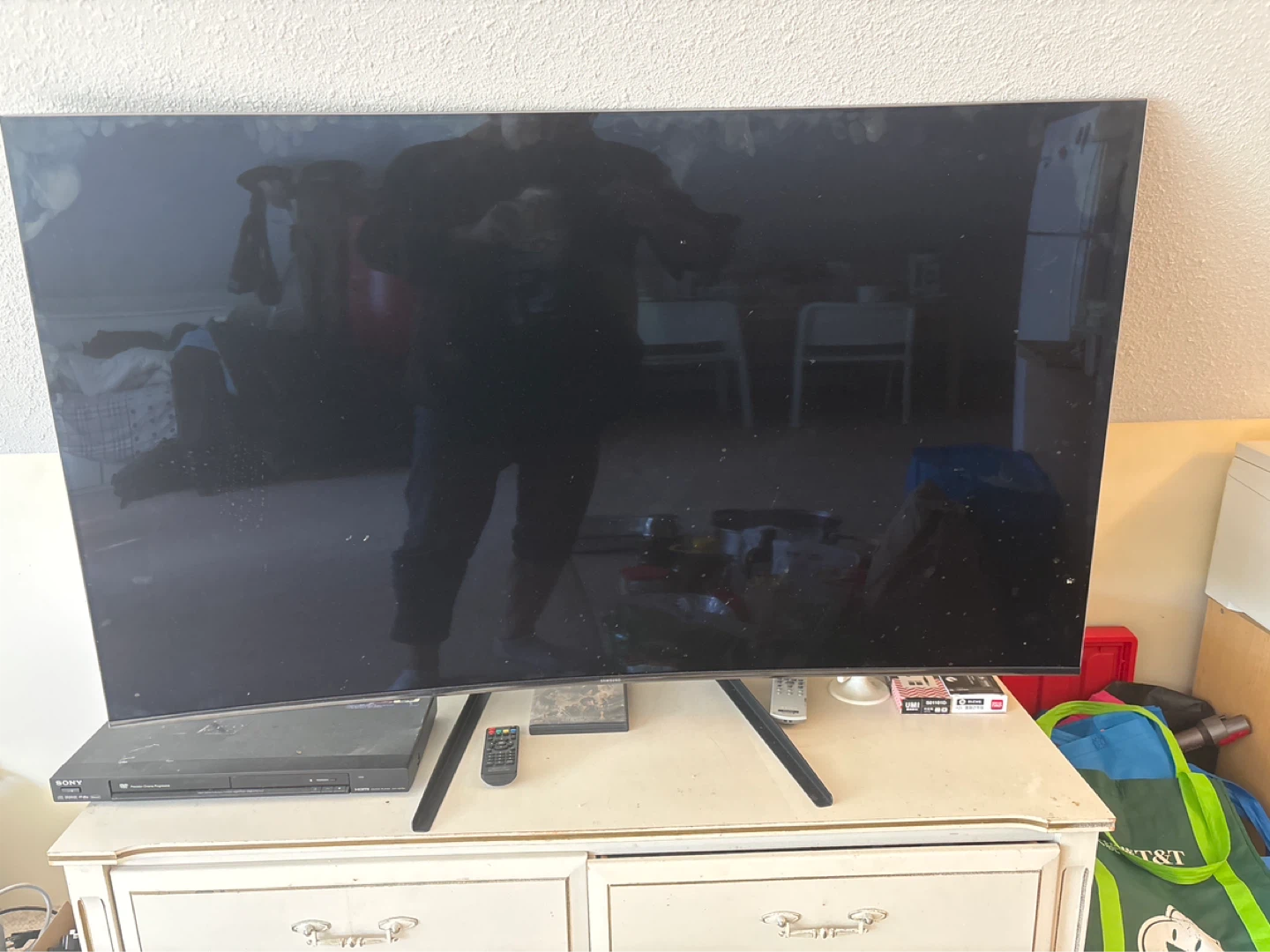 Samsung 58" Curved 4K Smart TV