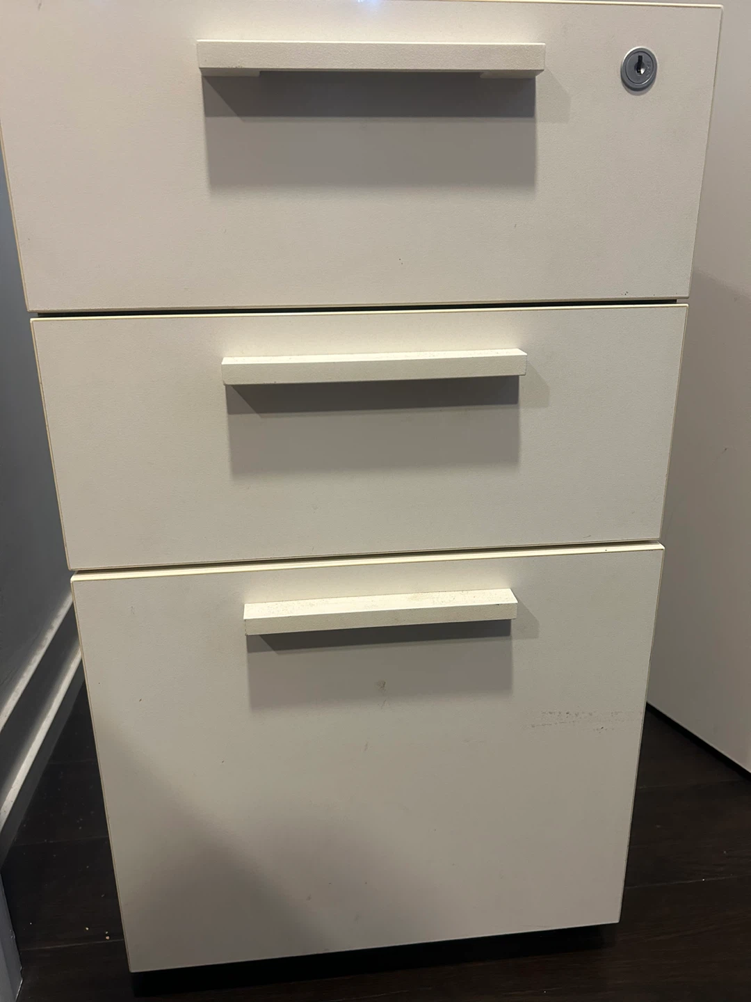 2 White dresser with silver handles