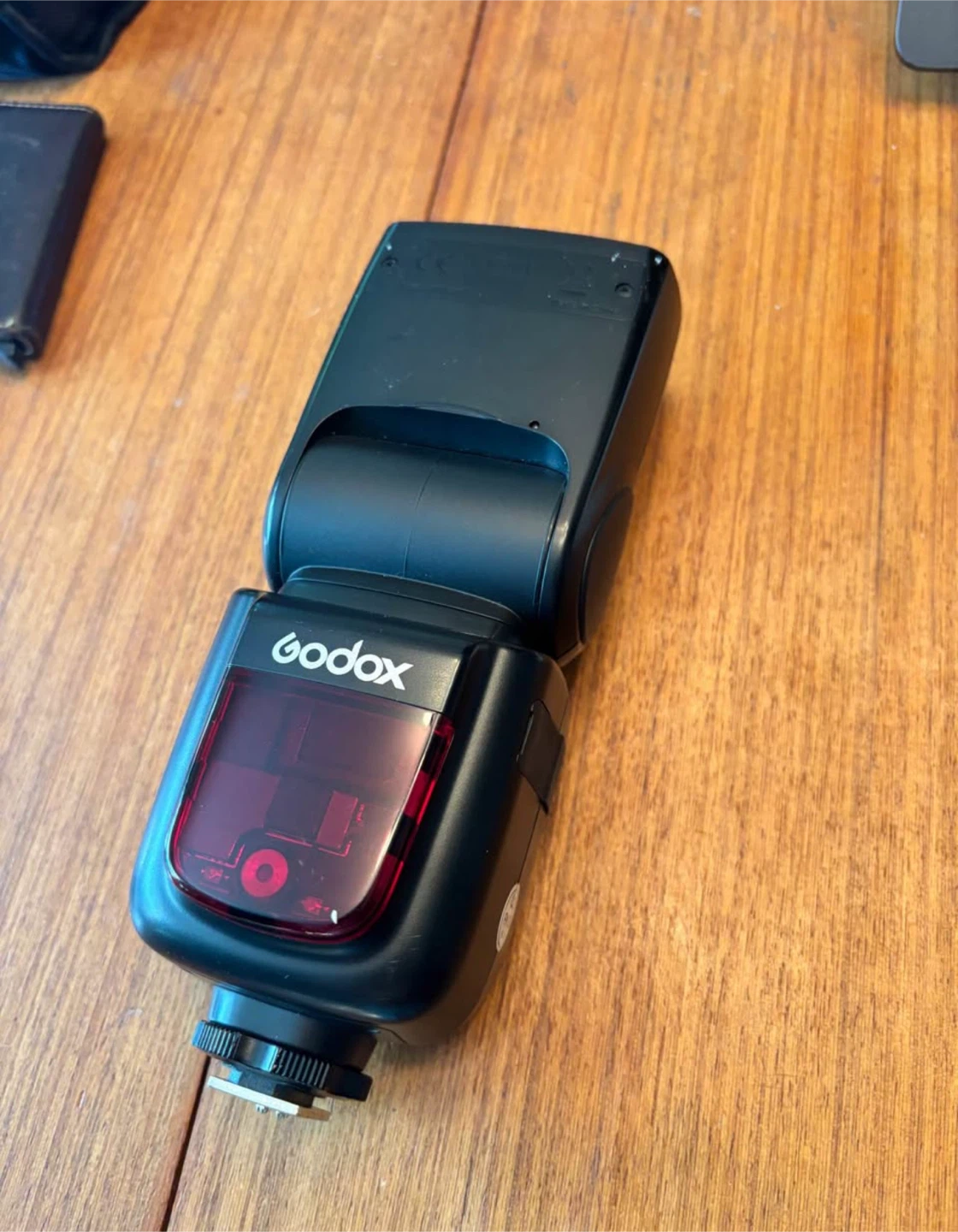 Godox V860II-C Flash for Canon - 3 Batteries + Charger - photo 2