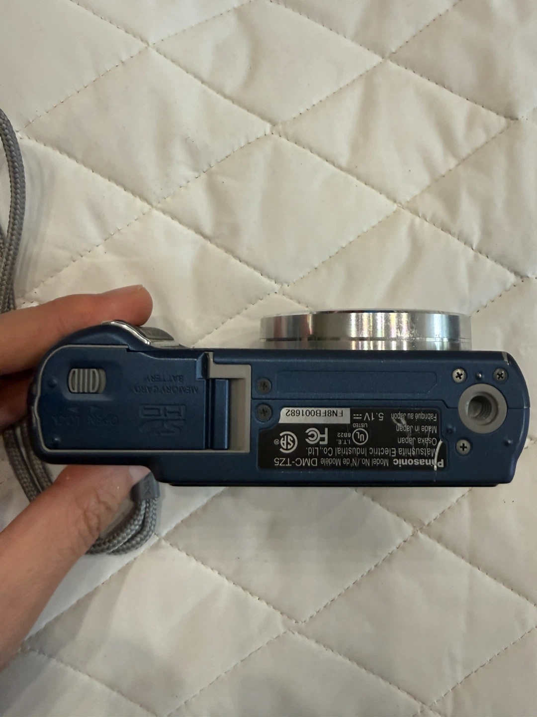 Panasonic Lumix DMC-TZ5 Digital Camera with Battery Charger - photo 3