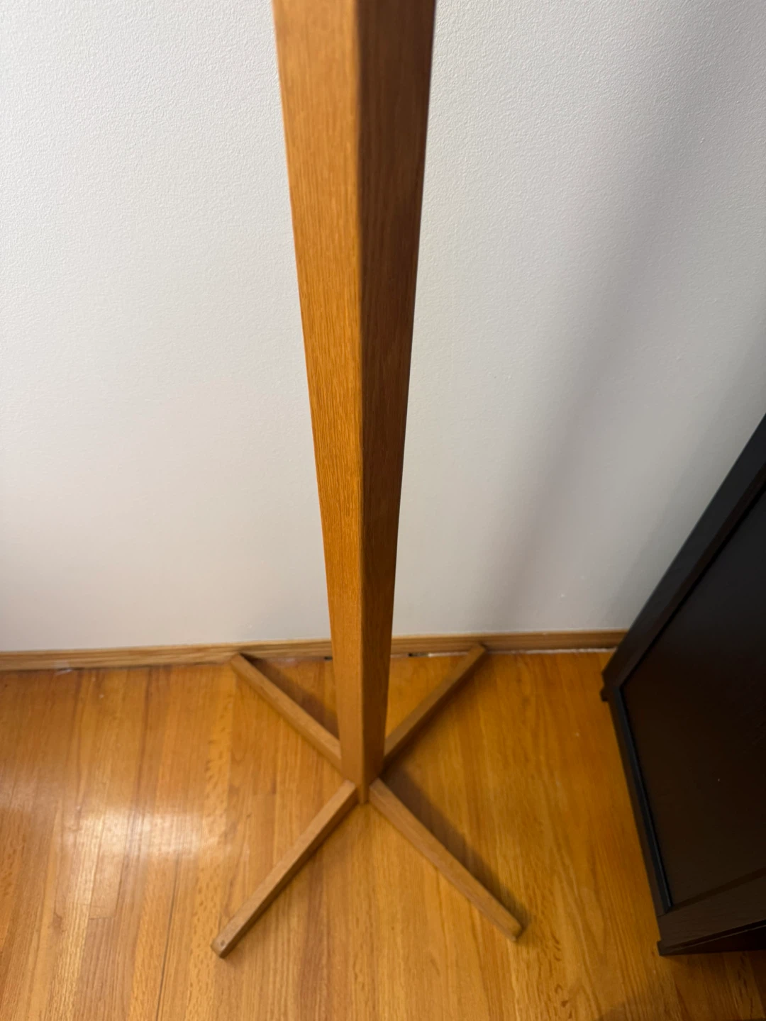 Vintage Solid Wood Coat Rack Stand - photo 3