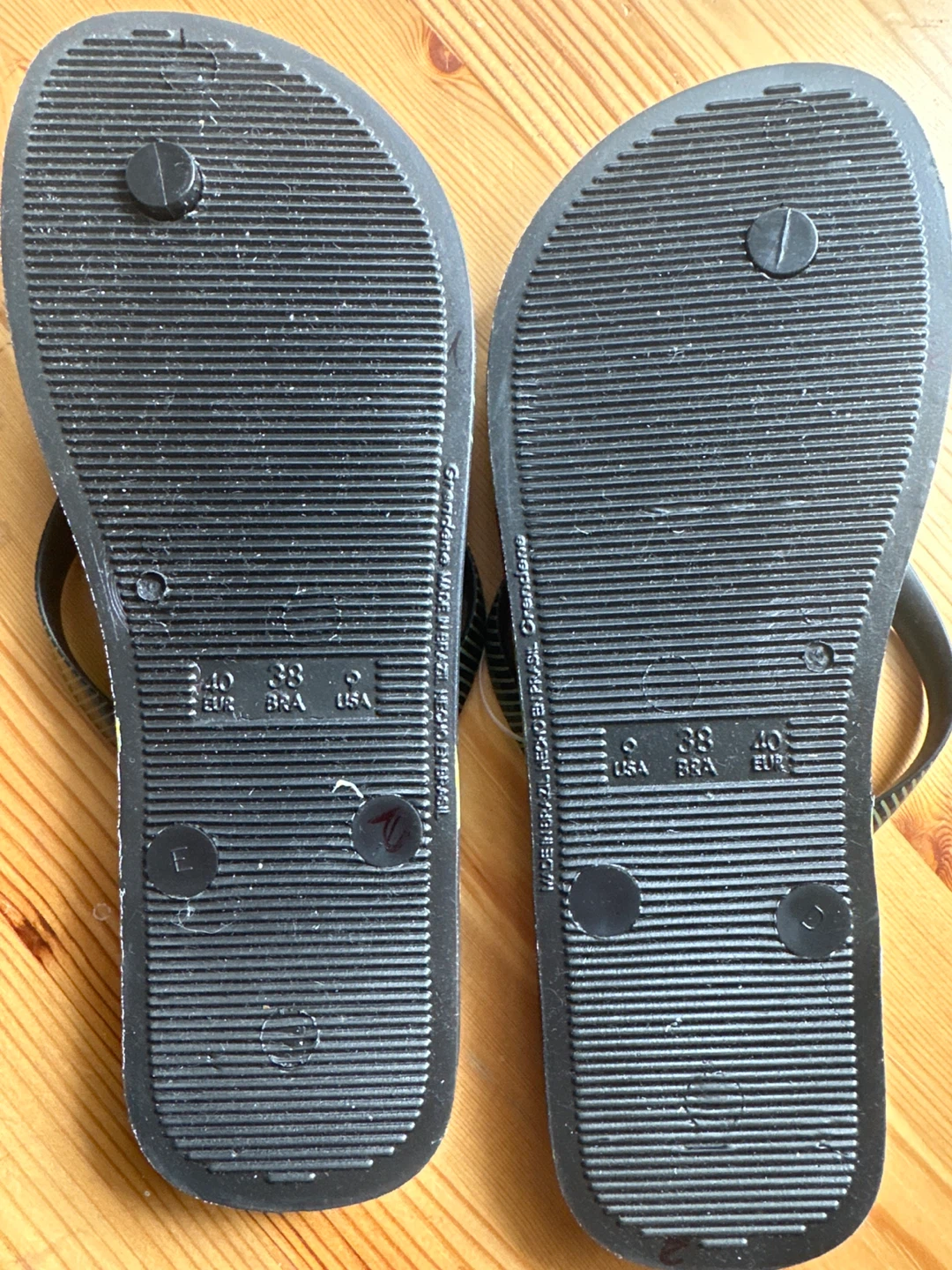 Ipanema Tropical Print Flip Flops Size 8 - photo 2