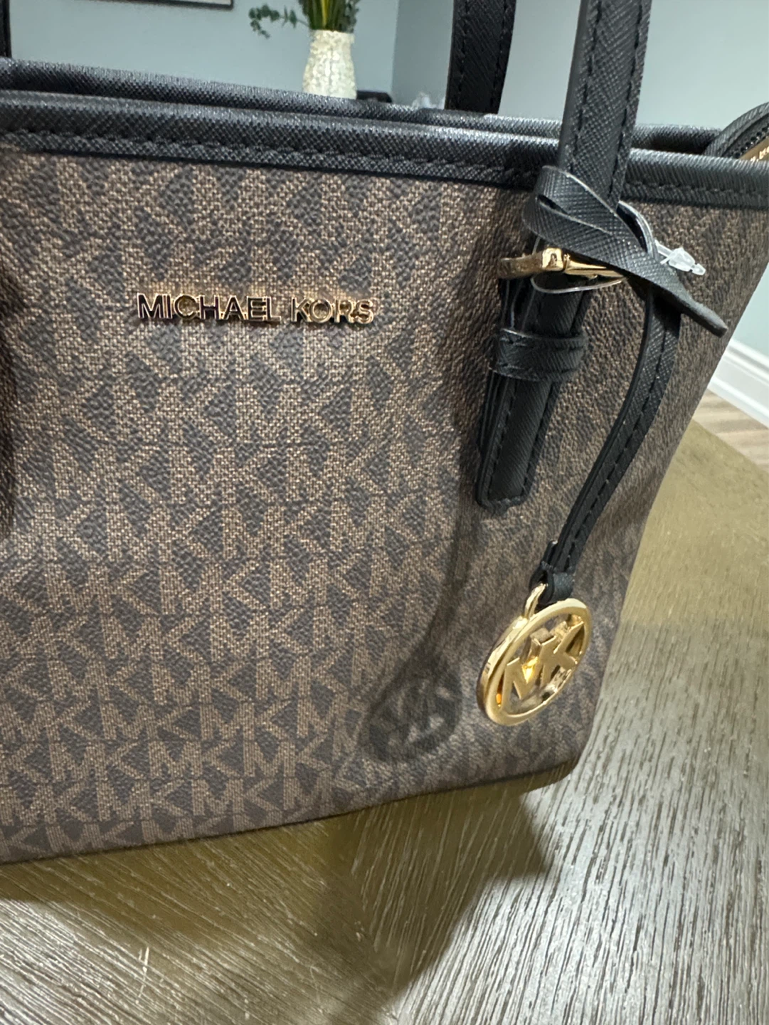 Michael Kors Jet Set Travel Tote Bag - photo 2