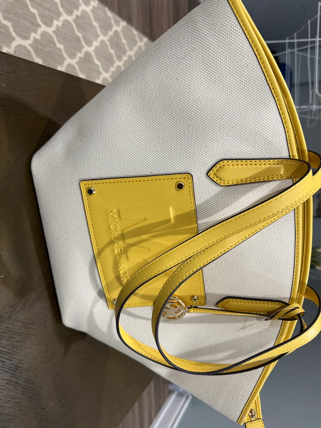 Michael Kors Kimber Large Tote Bag - Daffodil