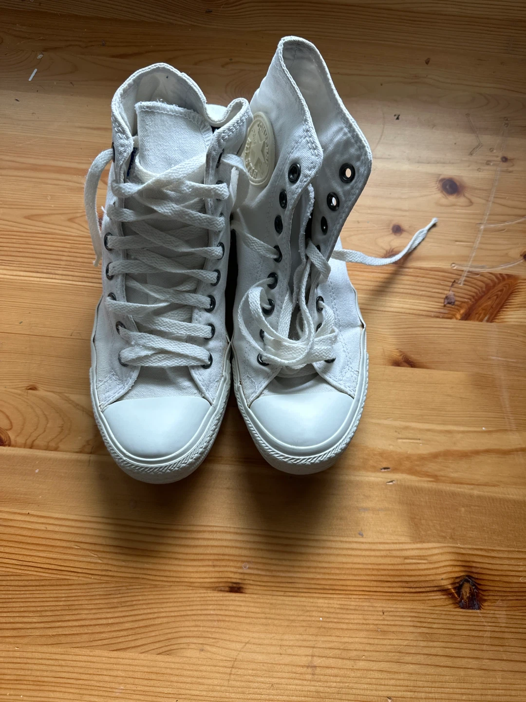 Converse Chuck Taylor All Star High Top Sneakers