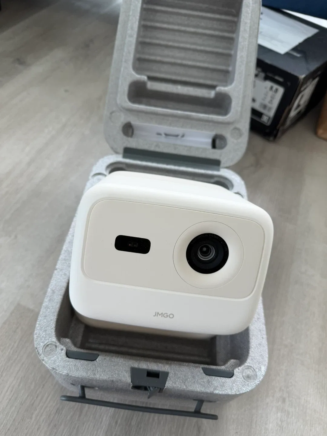 JMGO N1 Air Portable Projector - photo 2