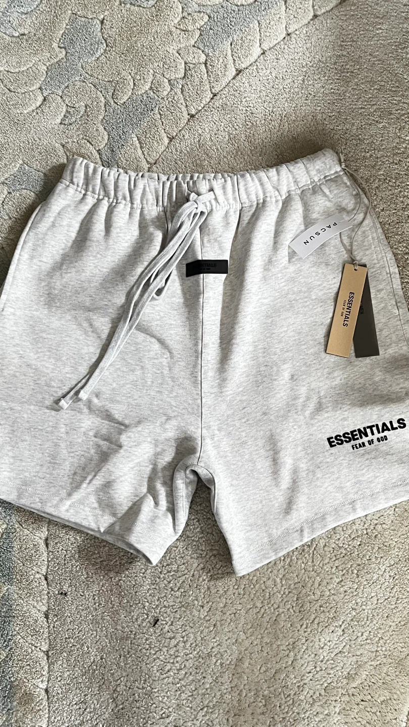 ESSENTIALS Fear of God Grey Sweat Shorts Size L - photo 2