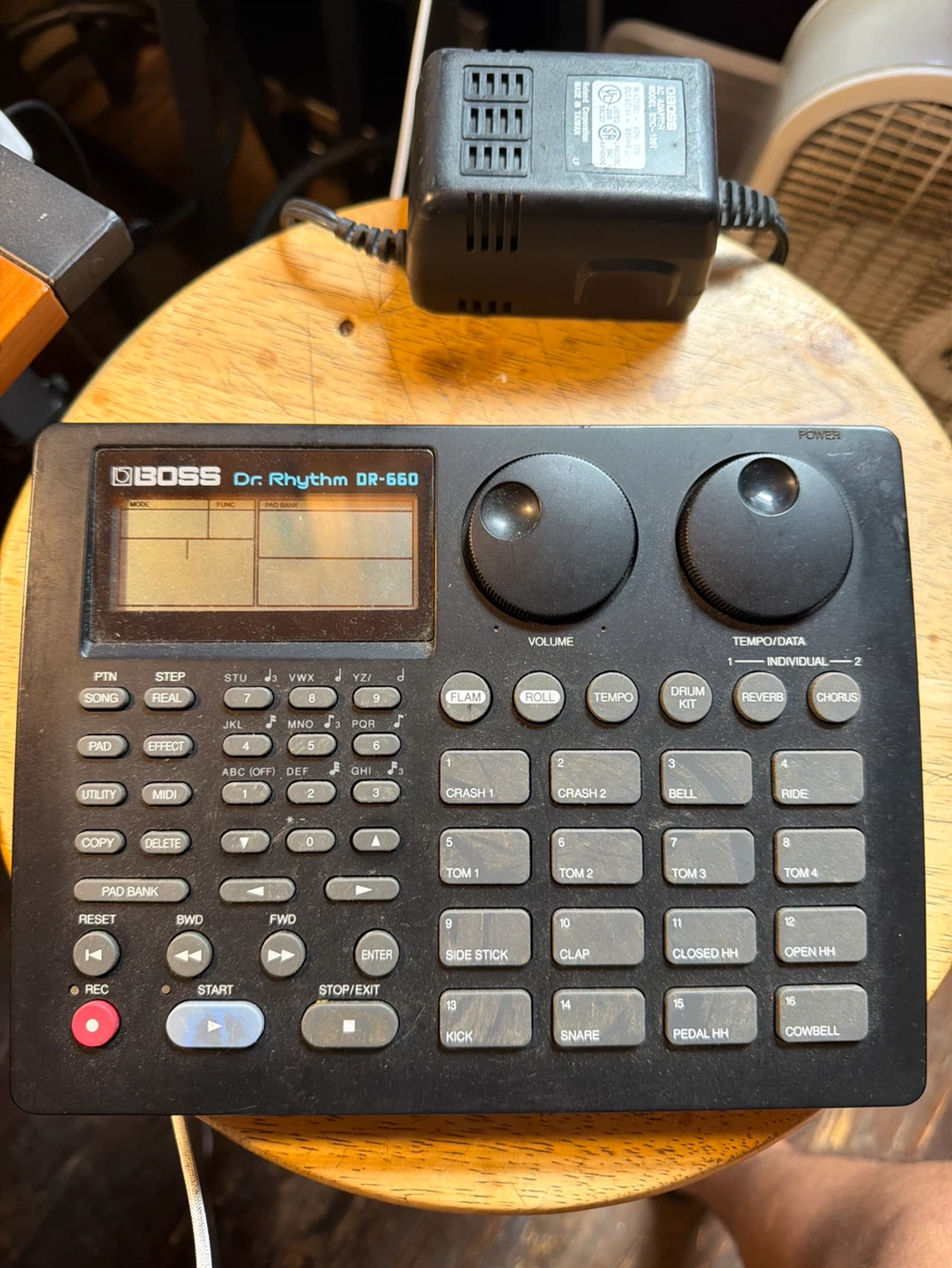 BOSS Dr. Rhythm DR-660 Drum Machine