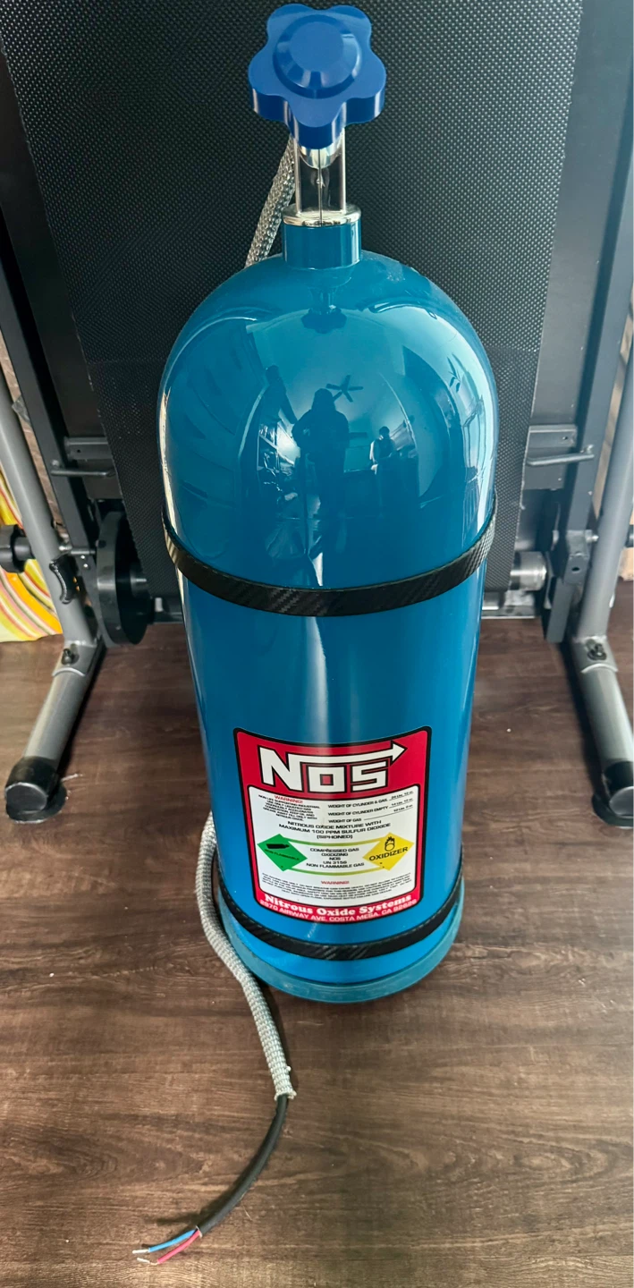 Extremely rare Bazooka NOZ 8” Subwoofer