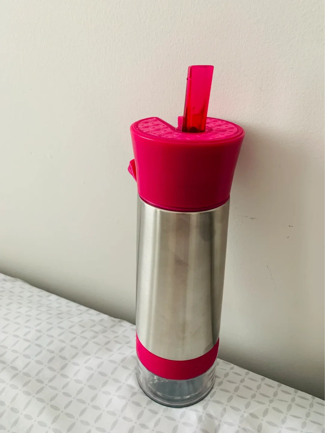Aqua Zinger Water Infuser Bottle