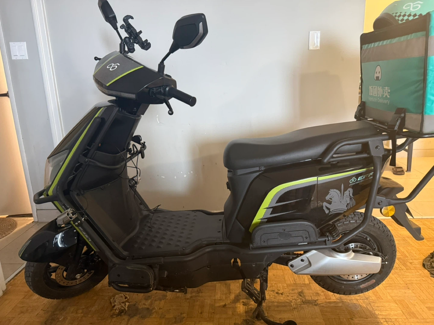 Black & Green Electric Scooter - photo 2
