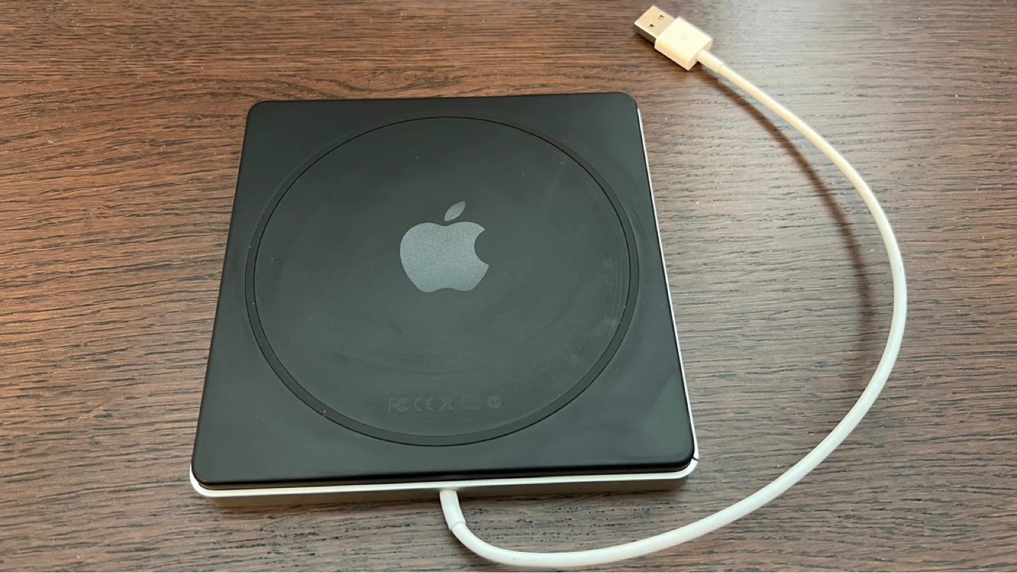 Apple MD564LL/A USB SuperDrive model A1379 - photo 2